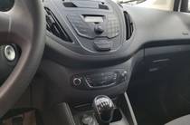 Ford Transit Courier Ambiente Plus