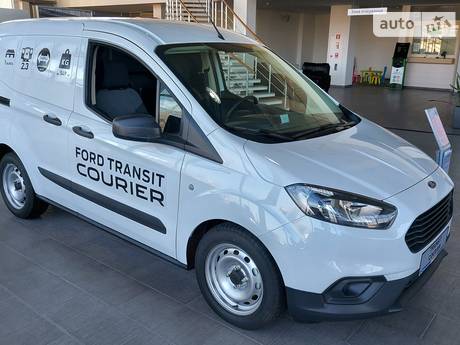 Ford Transit Courier 2023