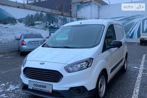 Ford Transit Courier 