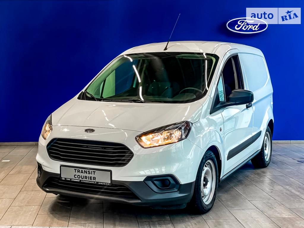 Ford Transit Courier Ambiente Plus