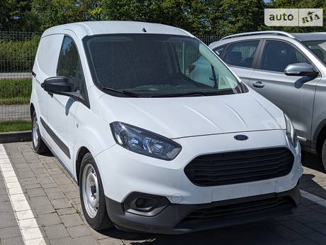 Ford Transit Courier 2023