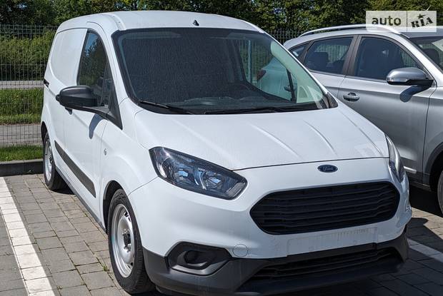 Ford Transit Courier Ambiente Plus