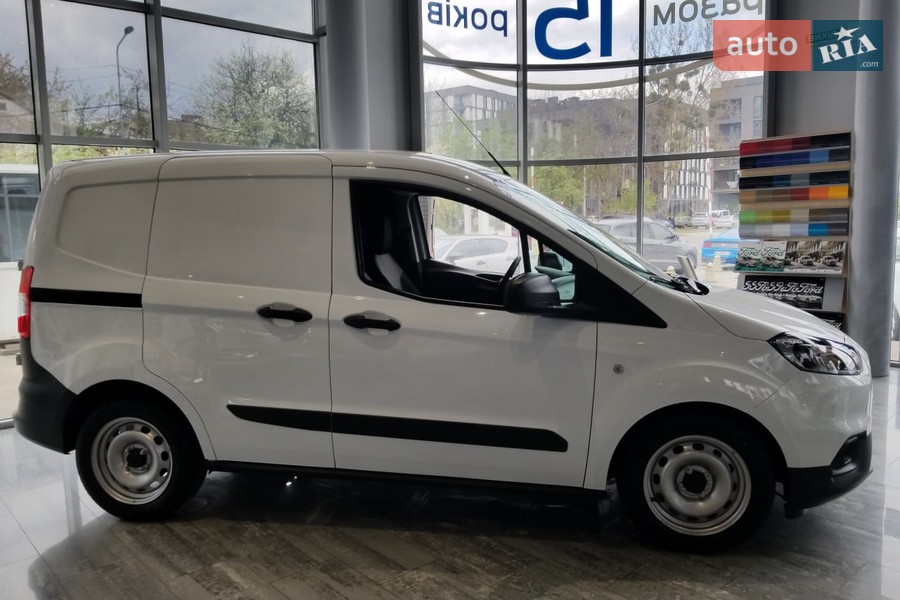Ford Transit Courier - фото 5