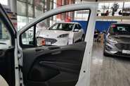 Ford Transit Courier - фото 28