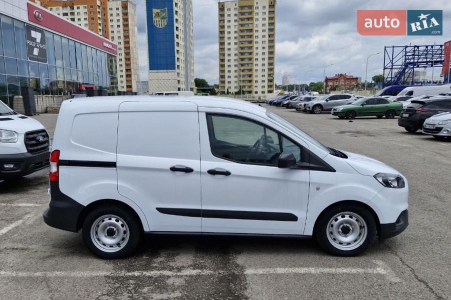 Ford Transit Courier - фото 6