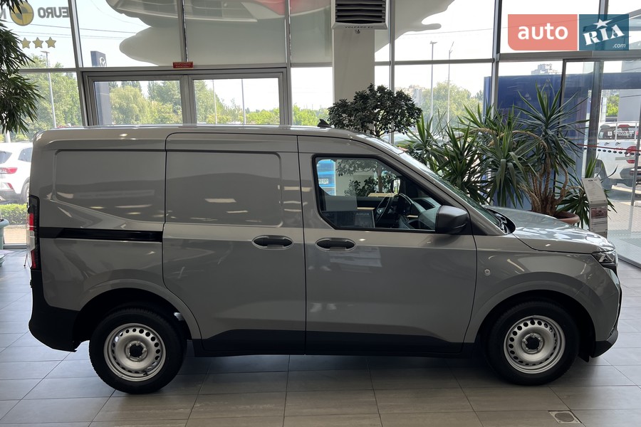 Ford Transit Courier - фото 5