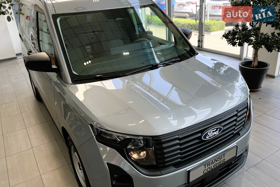Ford Transit Courier - фото 4