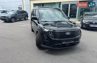 Ford Transit Courier