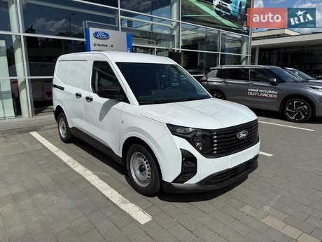 Ford Transit Courier 2025