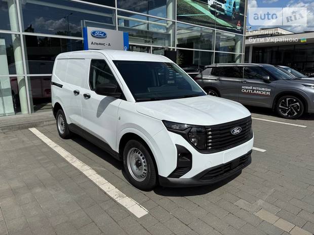 Ford Transit Courier 2025