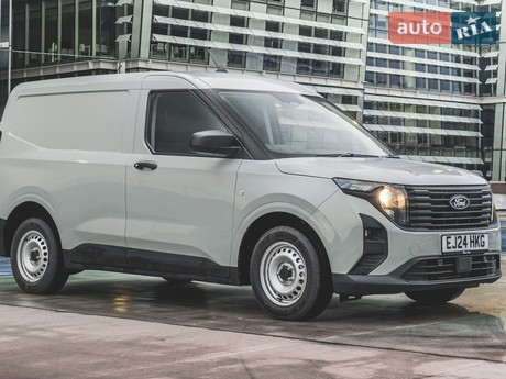 Ford Transit Courier 2025