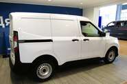 Ford Transit Courier Base