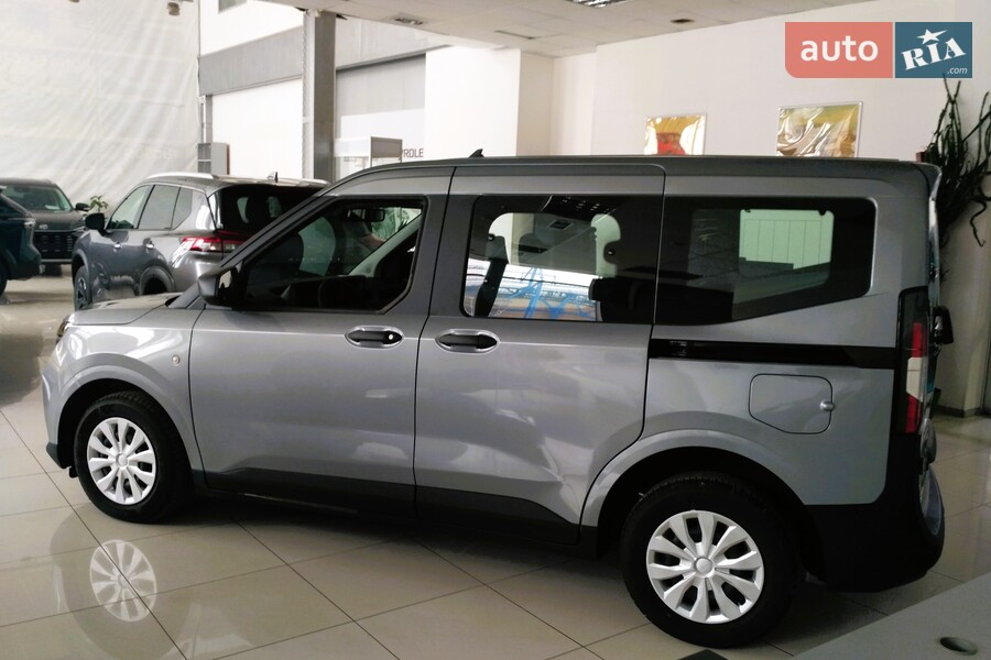Ford Transit Courier - фото 3