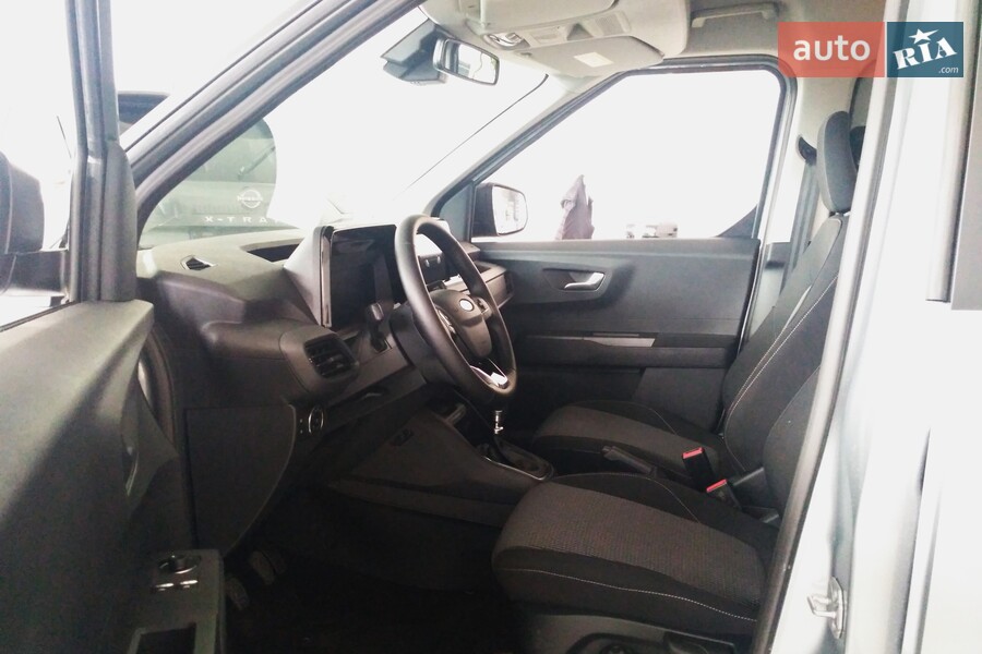 Ford Transit Courier - фото 10