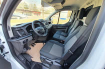 Ford Transit Custom Amb Plus