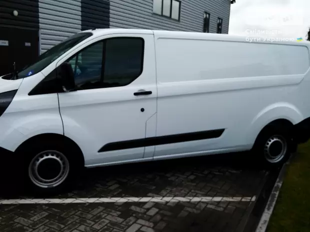 Ford Transit Custom Amb Plus