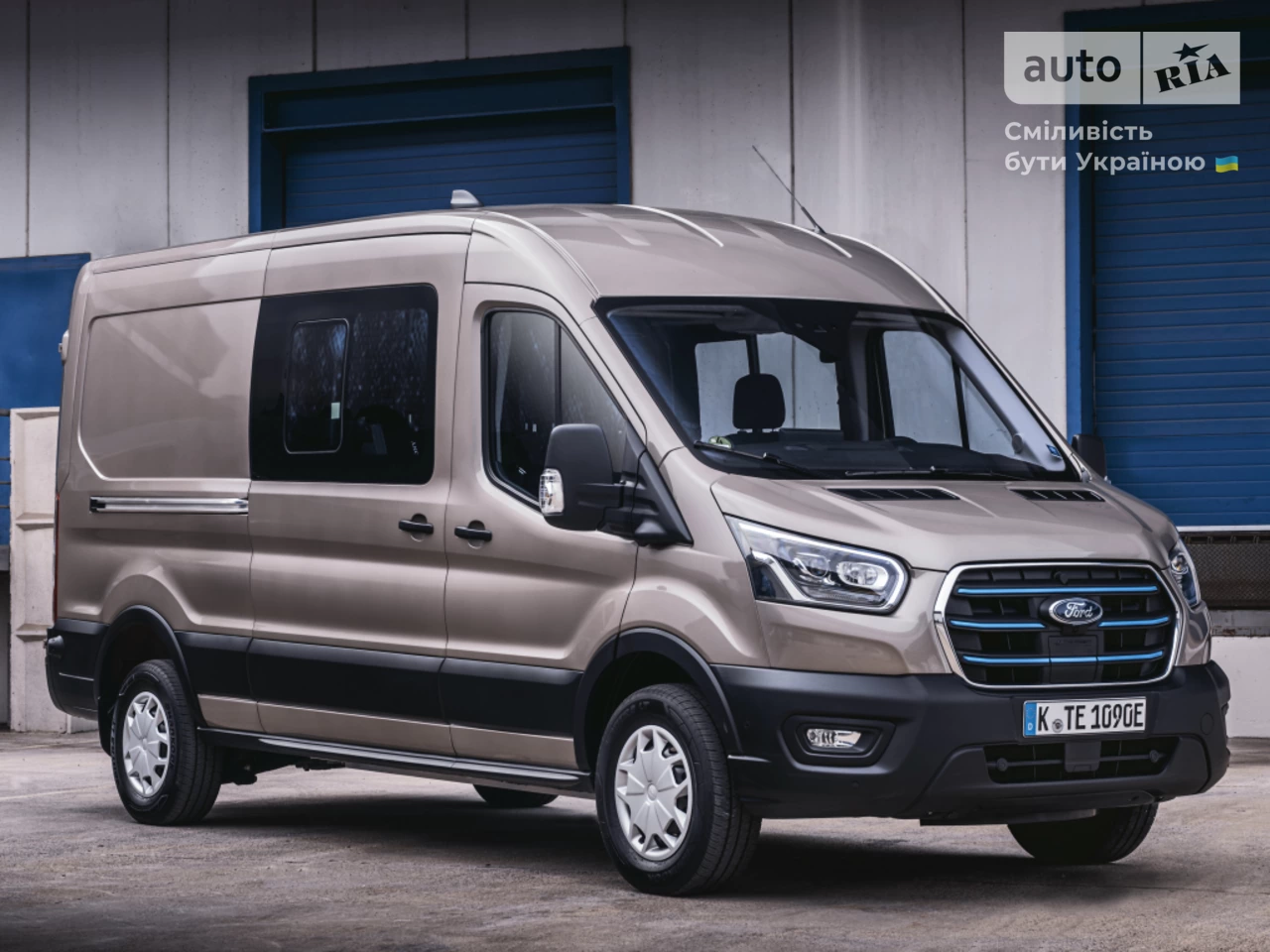 Ford Transit пасс. Ambiente Plus