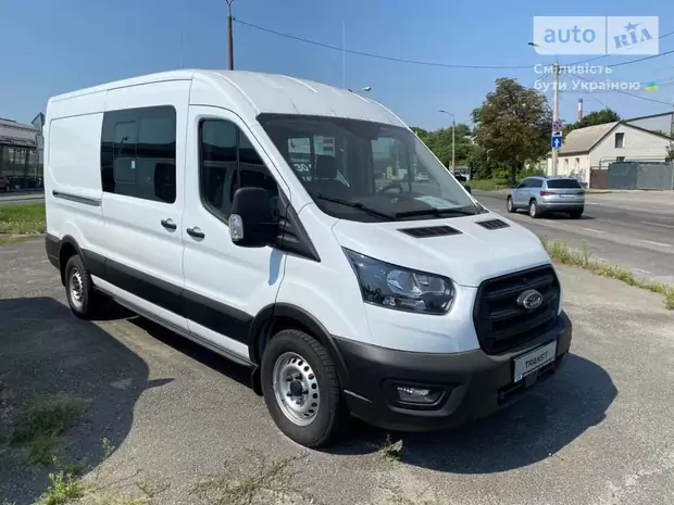 Ford Transit пасс. Ambiente Plus