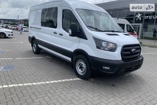 Ford Transit пасс. Ambiente Plus