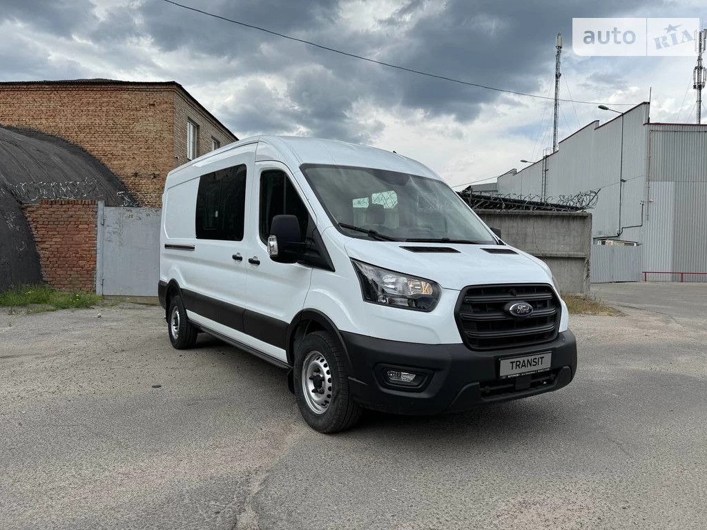 Ford Transit пасс. Ambiente Plus