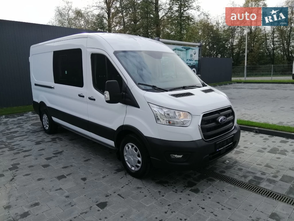 Ford Transit Base