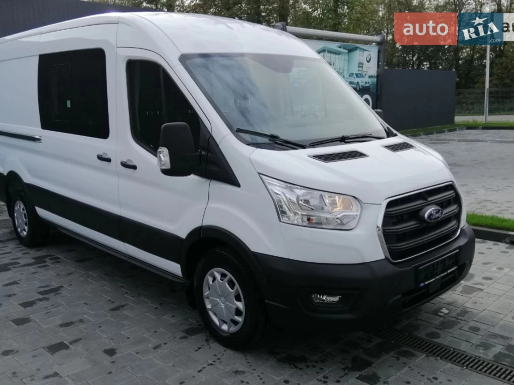 Ford Transit Base