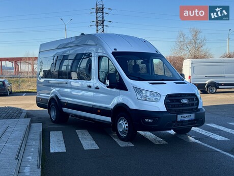 Ford Transit 2025
