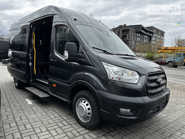 Ford Transit 2025