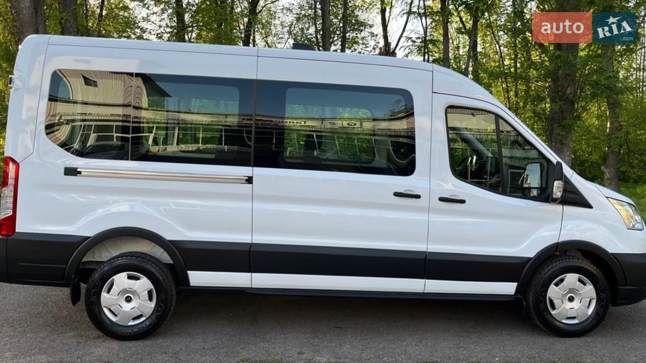 Ford Transit Trend
