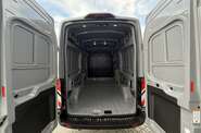 Ford Transit Base Plus