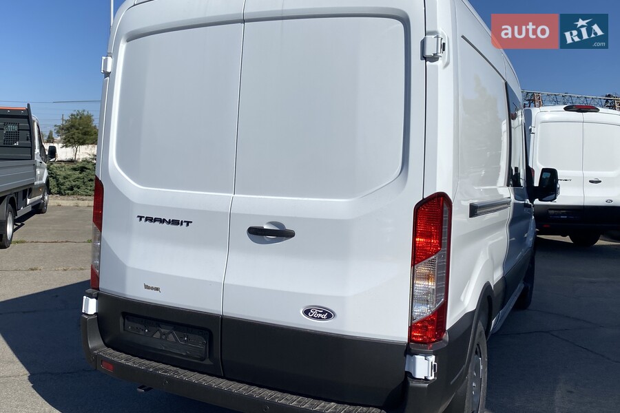 Ford Transit - фото 6