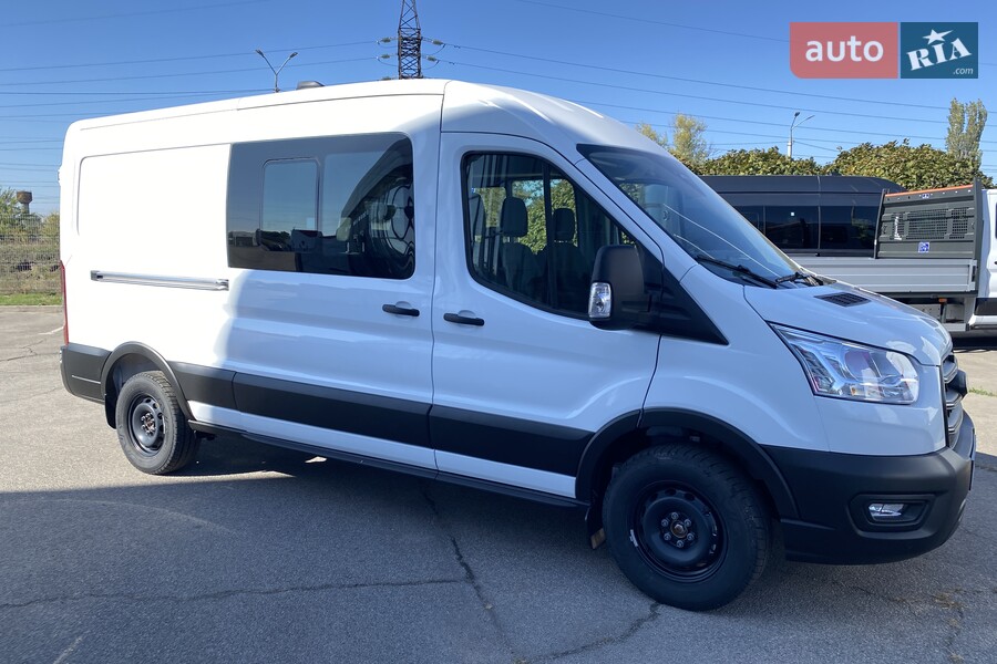 Ford Transit - фото 4