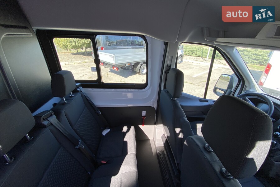 Ford Transit - фото 14
