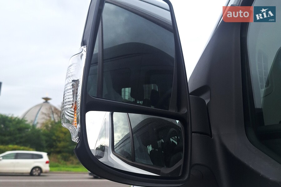 Ford Transit - фото 12