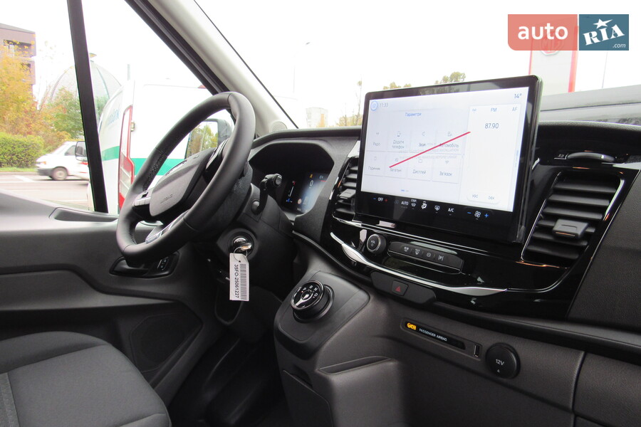 Ford Transit - фото 16