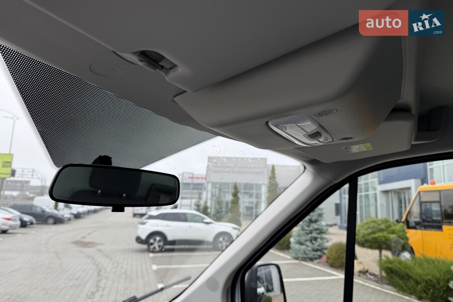 Ford Transit - фото 17