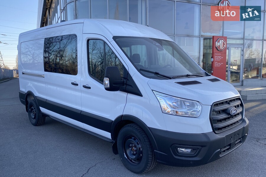 Ford Transit - фото 1