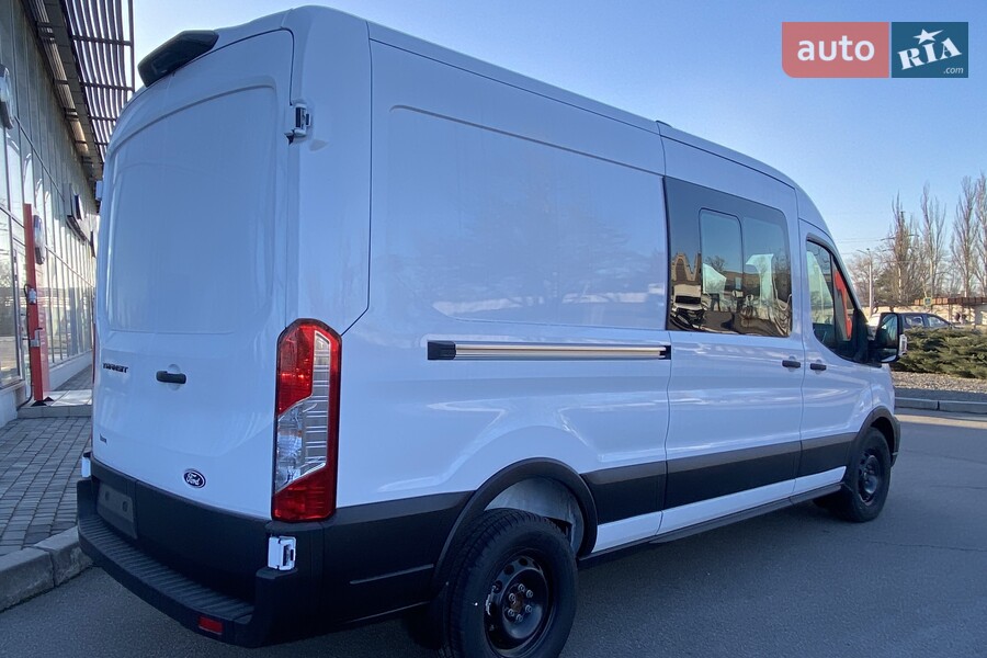 Ford Transit - фото 12
