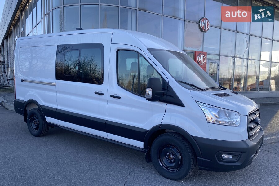 Ford Transit - фото 8