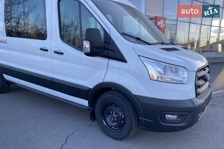 Ford Transit - фото 19