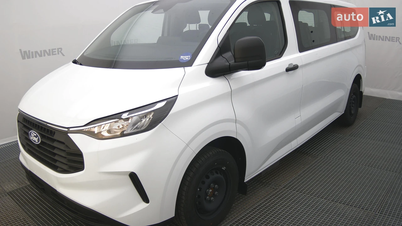 Ford Transit Base