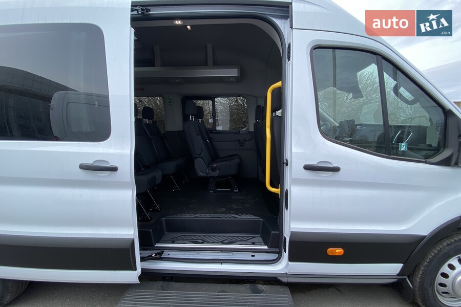 Ford Transit - фото 12