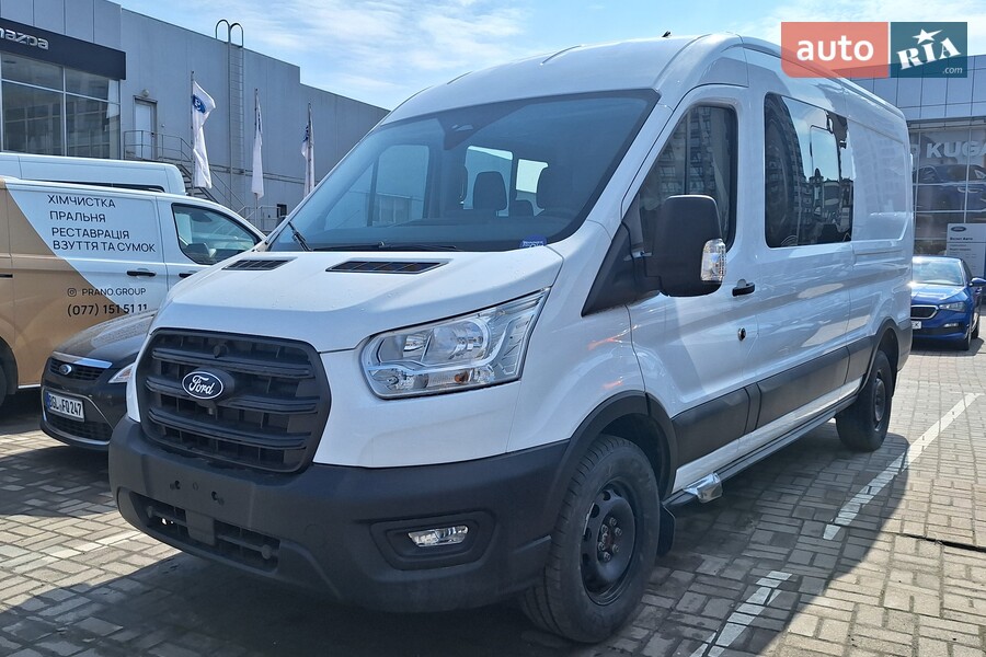 Ford Transit - фото 1