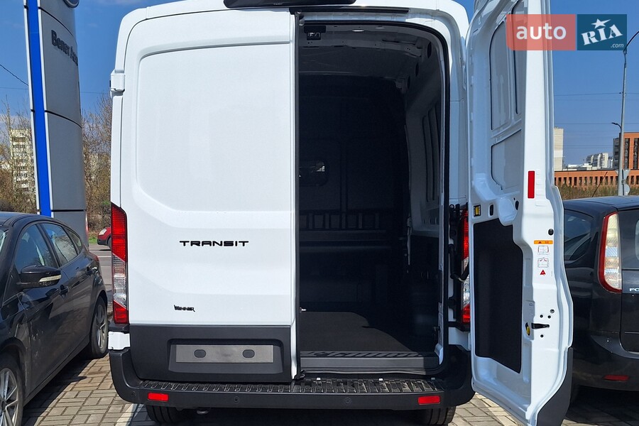 Ford Transit - фото 8