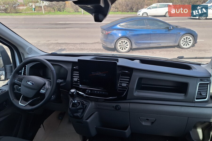 Ford Transit - фото 12