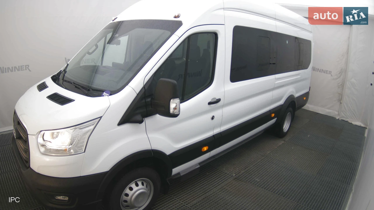 Ford Transit Base