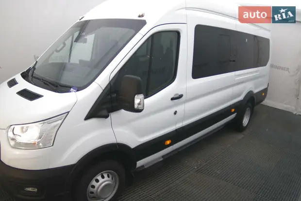 Ford Transit Base
