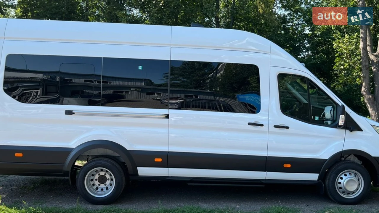 Ford Transit Trend