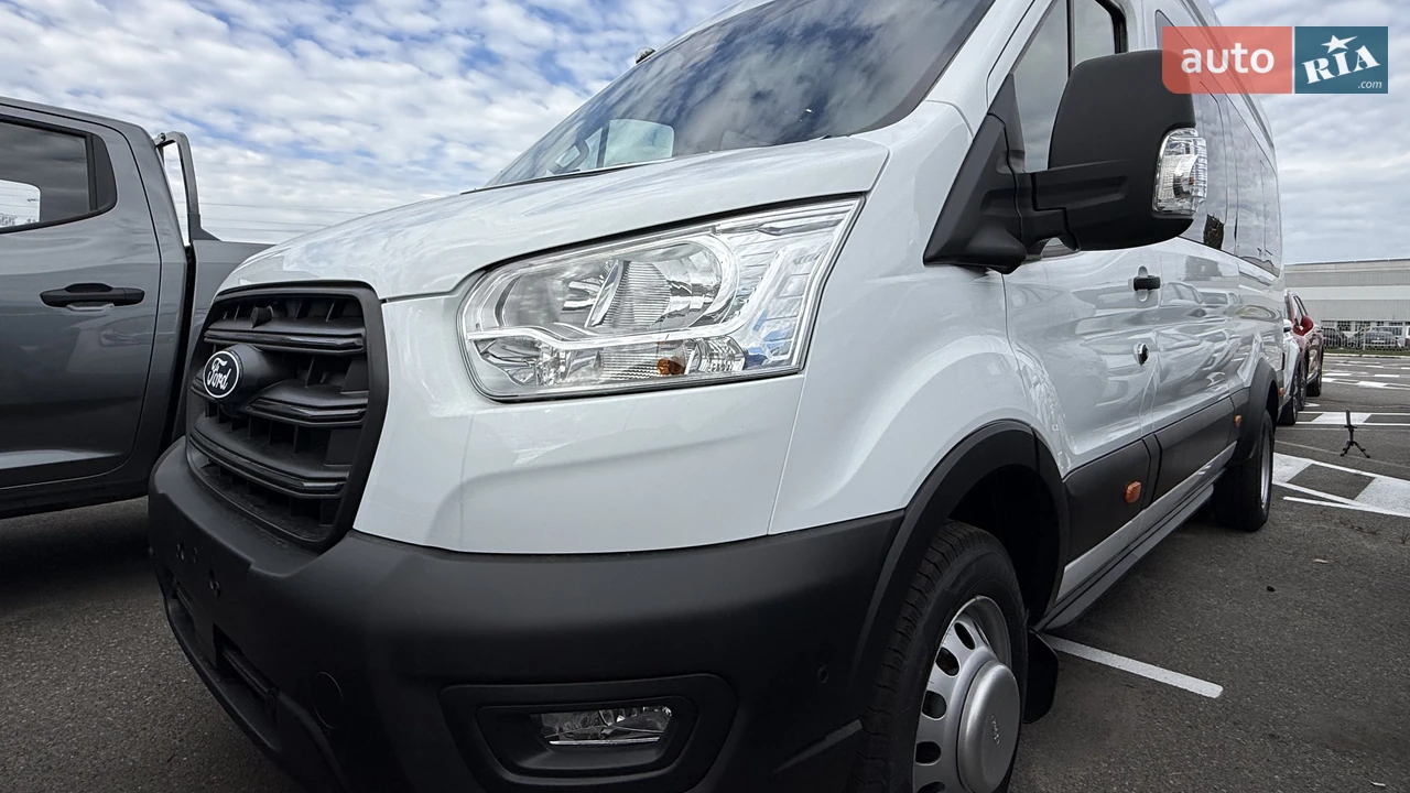 Ford Transit Trend