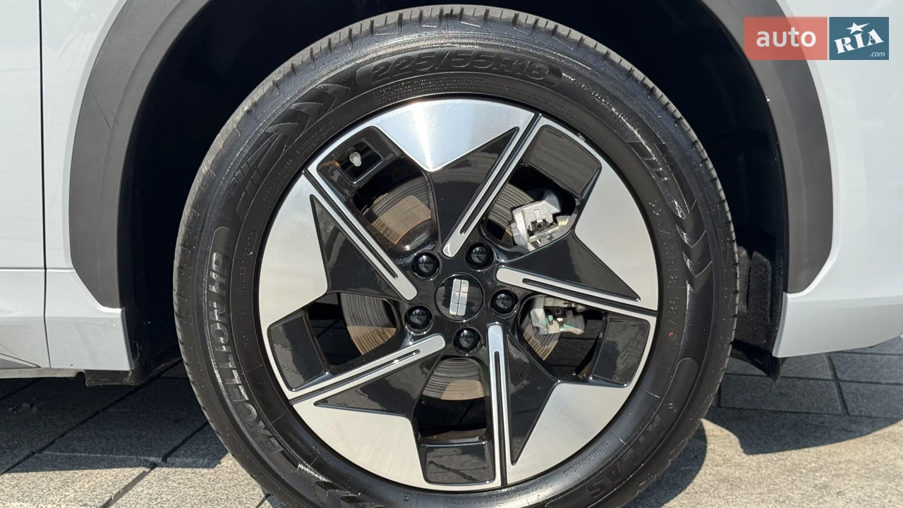 Geely-1